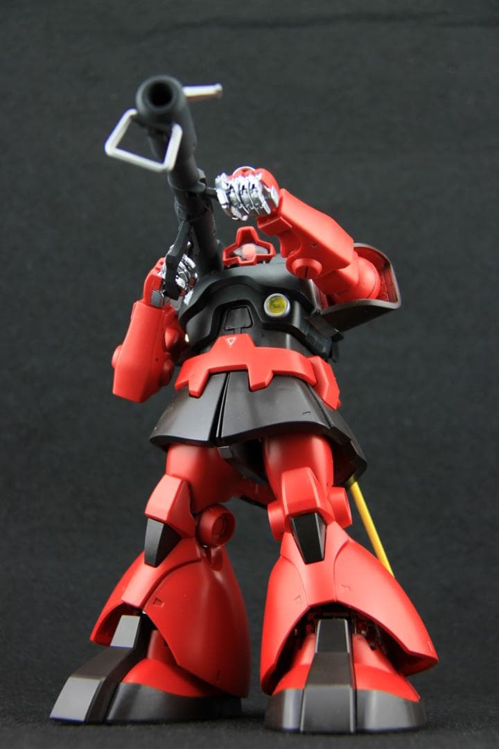 [塗装済完成品]MG 1/100 MS-09RS シャア専用リック・ドム
