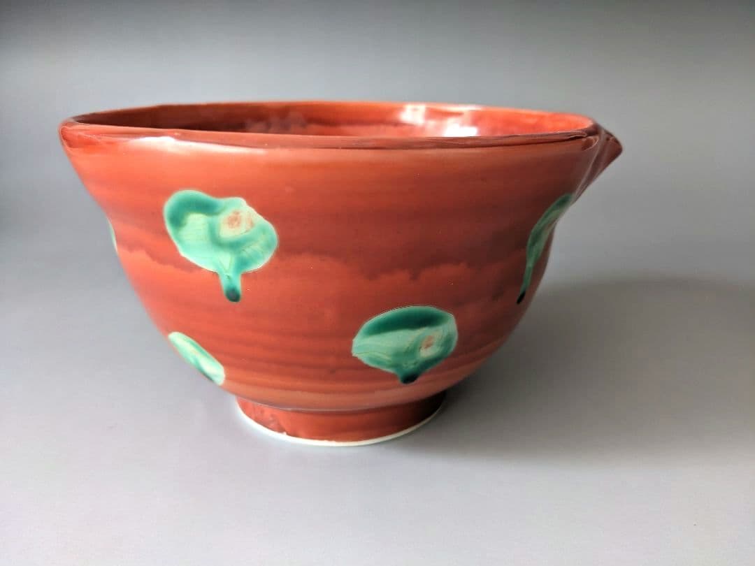 須田菁華 赤彩緑点文 吉字 片口