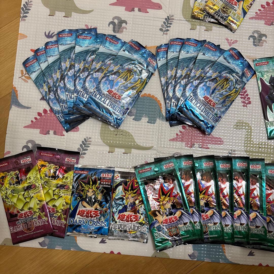 遊戯王OCG トレーディングカード 未開封パックまとめ売り