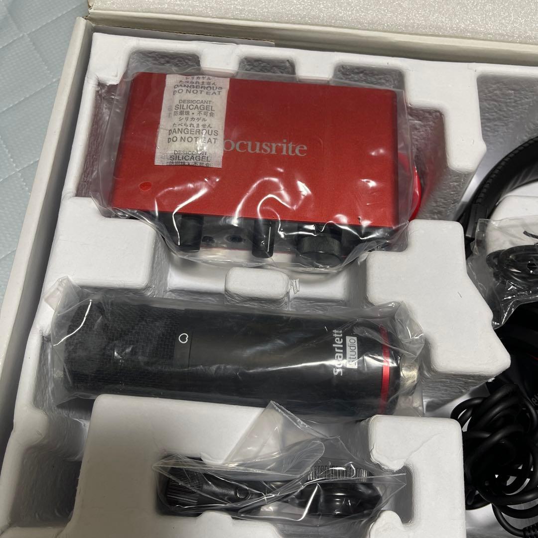 Focusrite Scarlett Solo Studioパック (第3世代)
