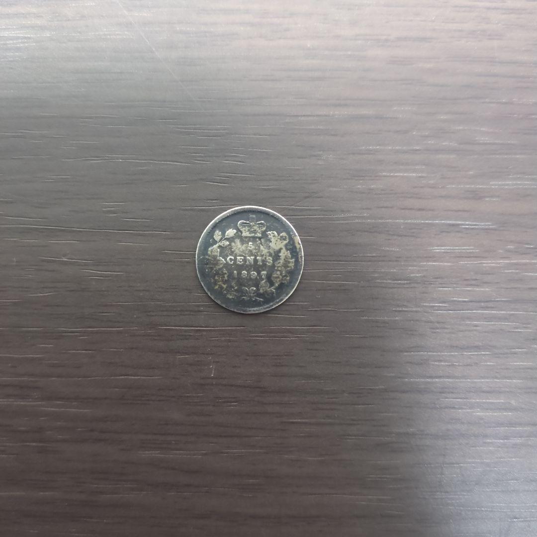 カナダ　5セント　銀貨