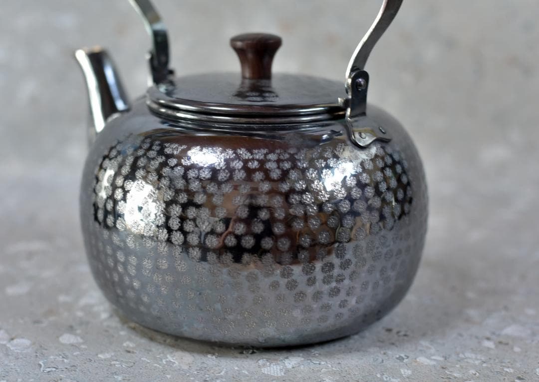 いぶし銀湯沸かし　銀瓶　銅製品お茶道具
