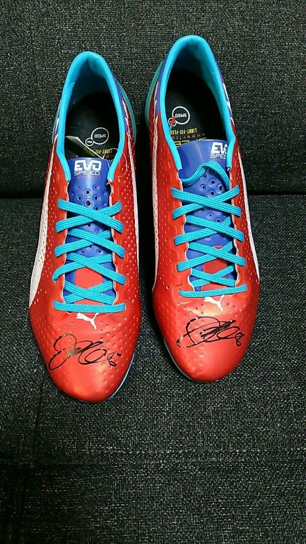 ★水沼宏太⭐直筆サイン入りスパイク★