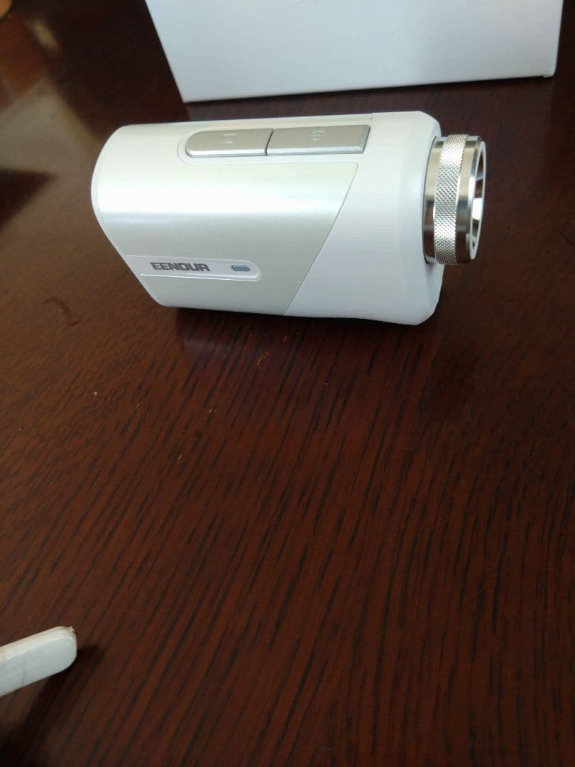 EENOUR ゴルフ用距離計 ホワイト　小型軽量