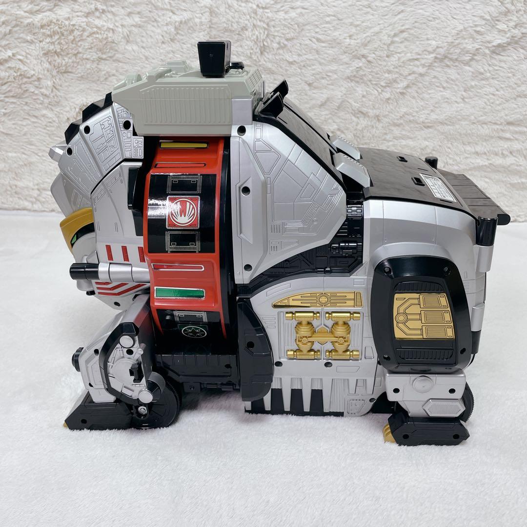 ✨入手困難 ✨未使用級✨DXリボルバーマンモス　箱入り　付属品完備　電動走行