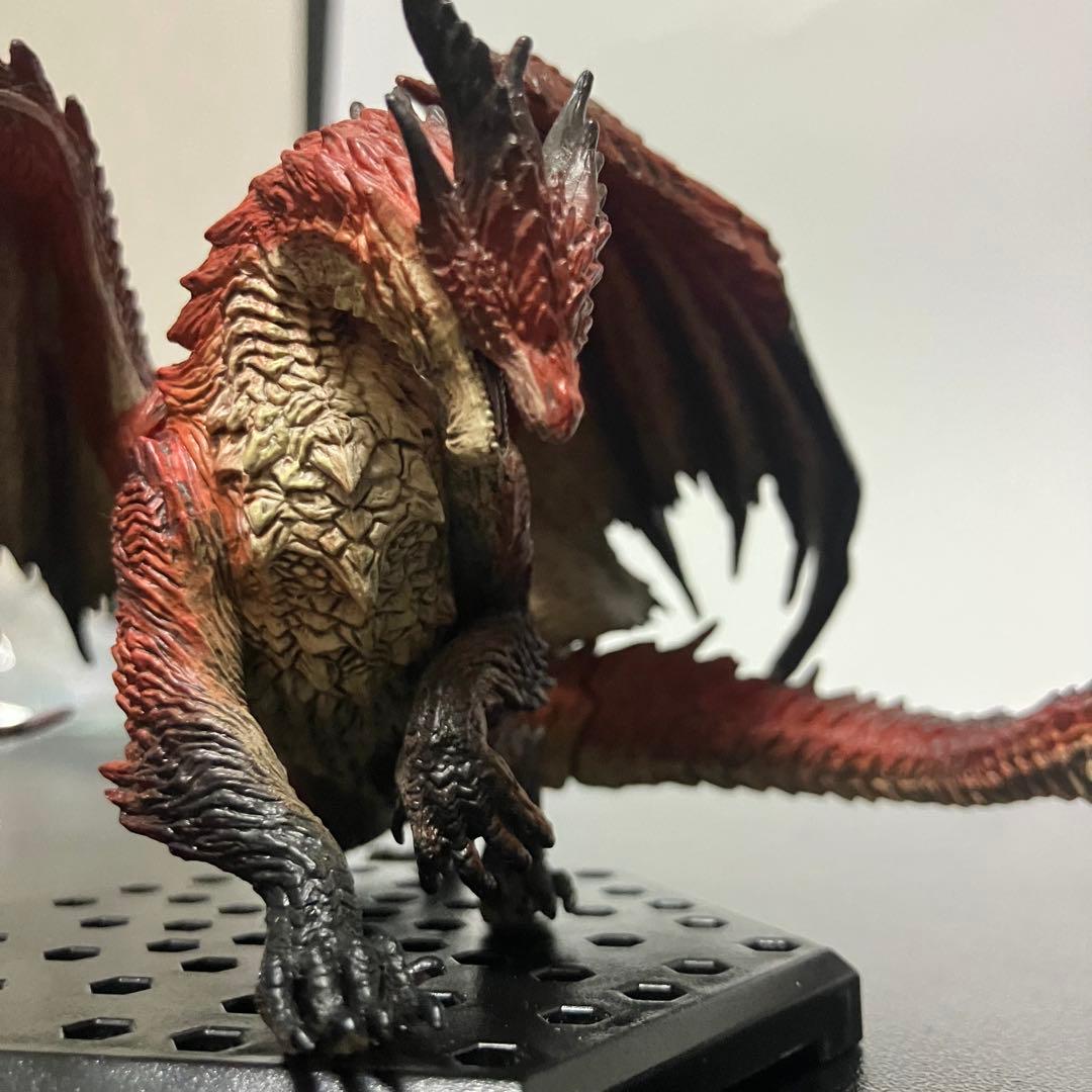 ムフェトジーヴァ&ゼノジーヴァ(臨界状態) フィギア / モンスターハンター