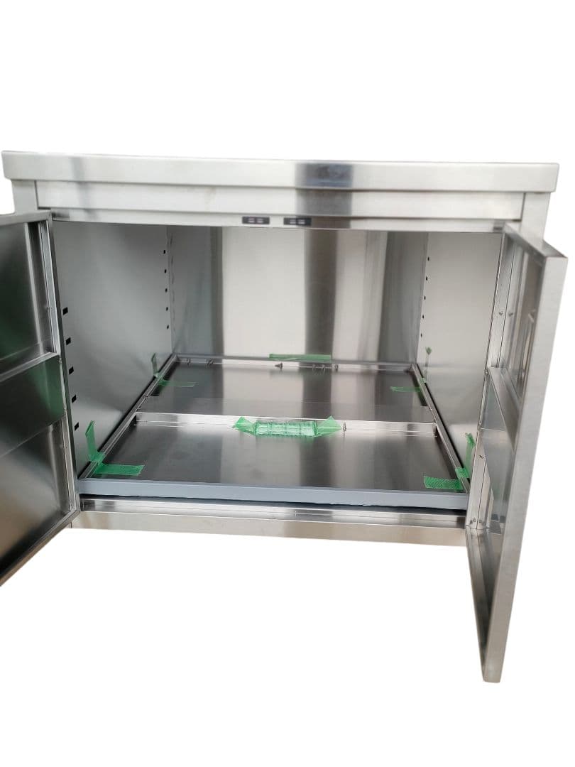 ステンレス　業務用　調理台　作業台　収納