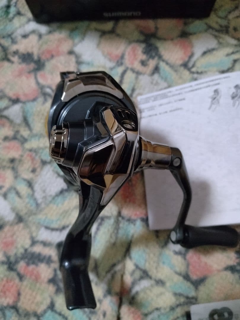 ほぼ新品 シマノ 25アルテグラC2000SHG