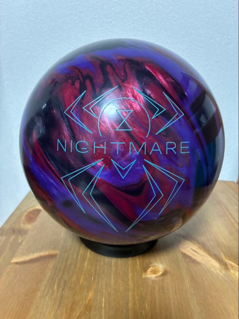 HAMMER NIGHTMARE ボウリングボール