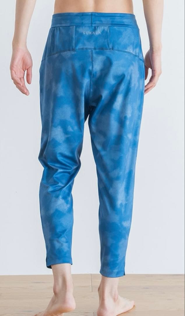 【新品未使用・タグ付き】SUKALA ジョガーパンツ Lサイズ 青色（タイダイ）