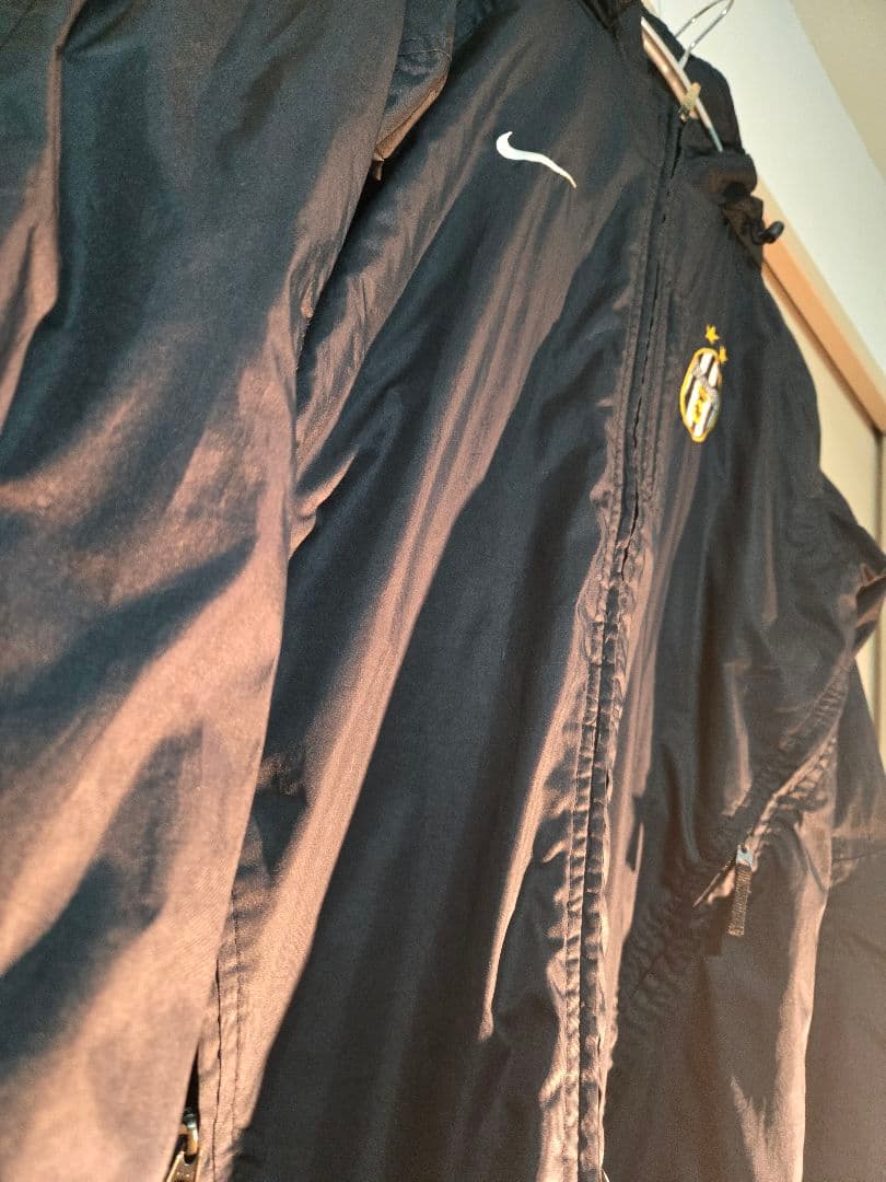 【​希少】 00s ユヴェントス NIKE ナイロンジャケット セリエA