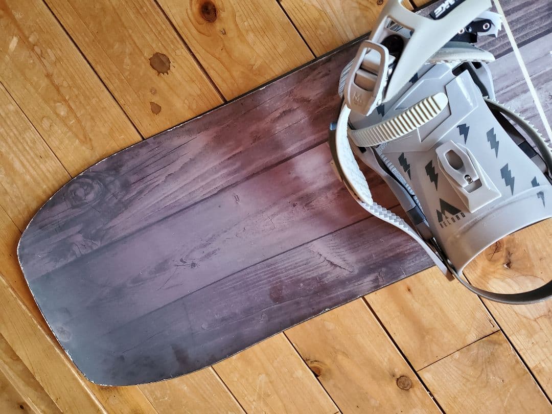 MOSS circus DRAKE RELOAD thirtytwoスノボセット