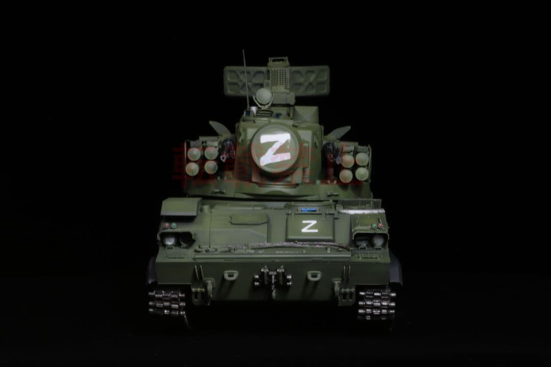 完成品 1/35 ロシア軍 2S6M 自走式対空砲 プラモデル パンダホビー