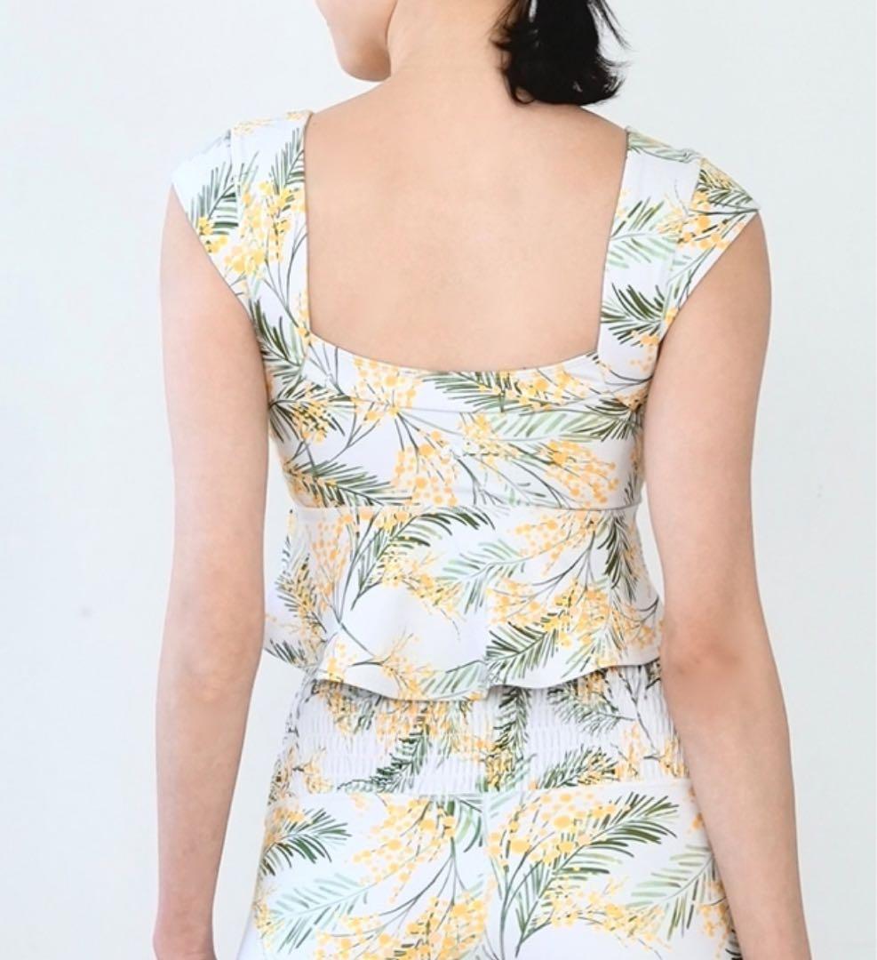 美品　スカーラ　レギンスSサイズ　ミモザ柄