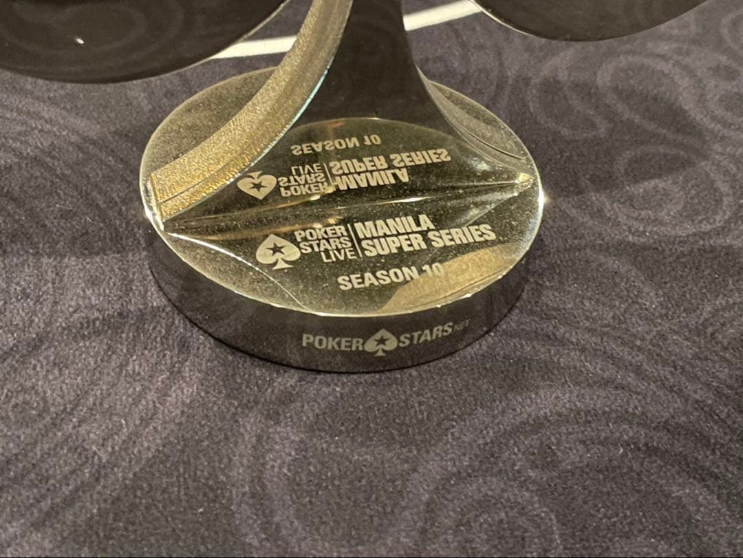 MANILA SUPER SERIES SEASON10 優勝トロフィー