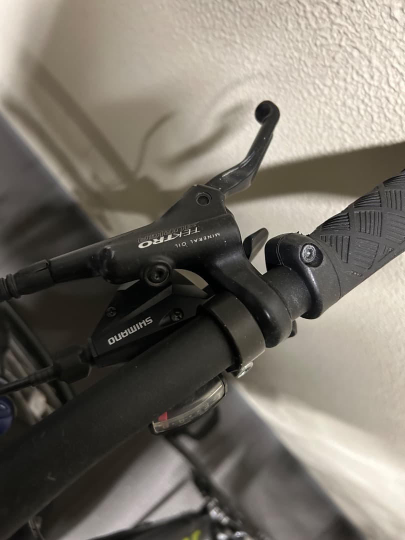 【送料込み】スペシャライズド ロックホッパー　29インチ