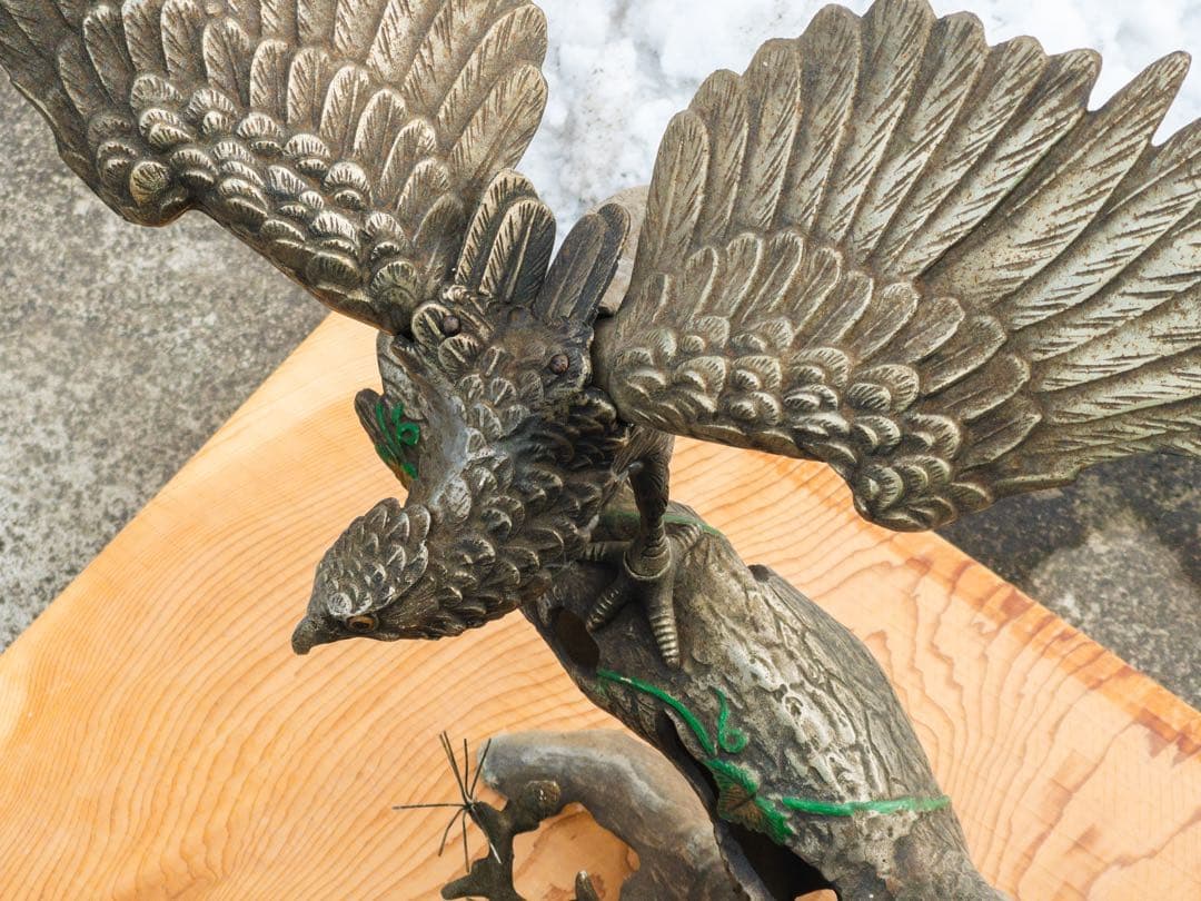 猛禽類鉄彫刻 鷹 鷲 置物