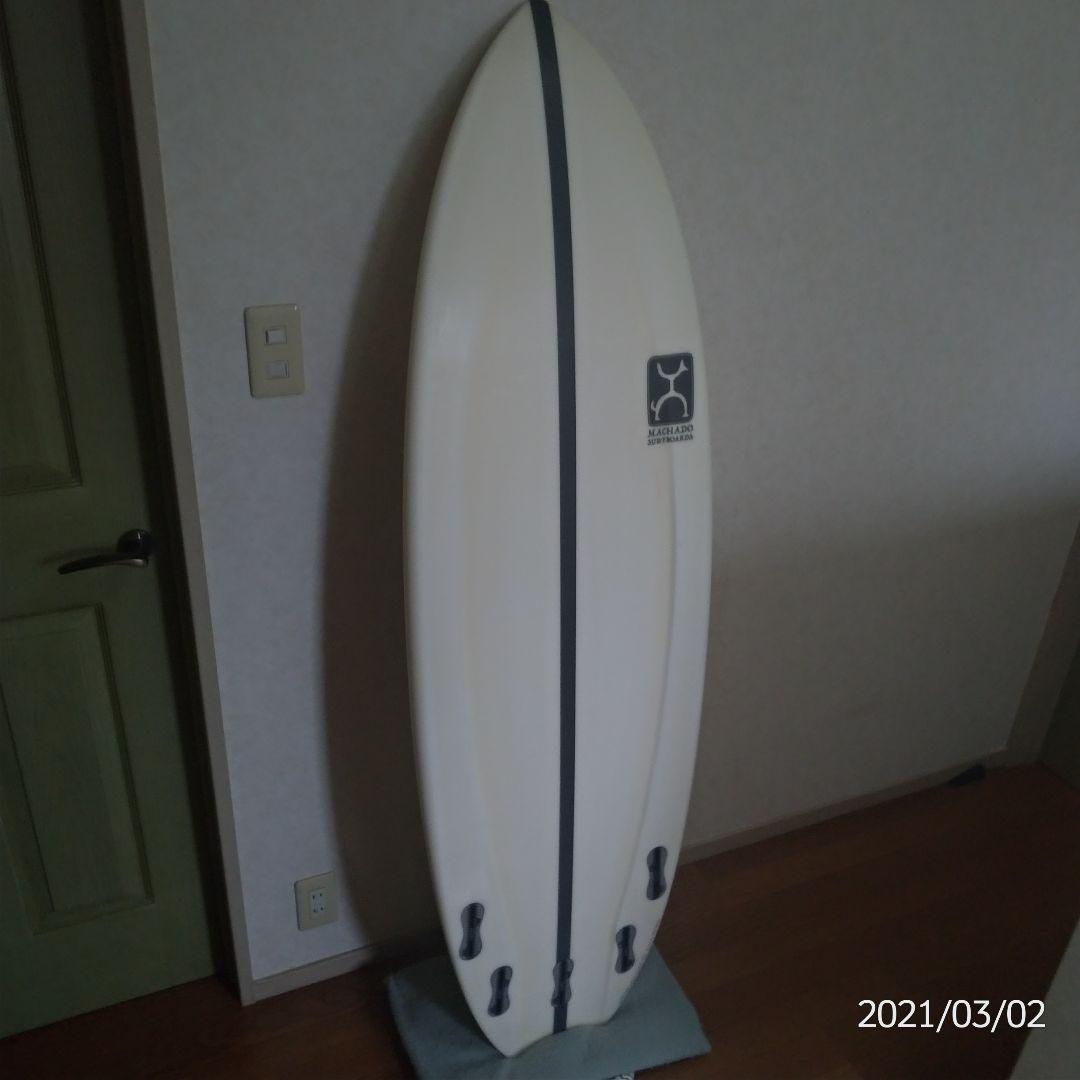 ロブマチャド　Moonbeam Firewire LFT 5'5\"