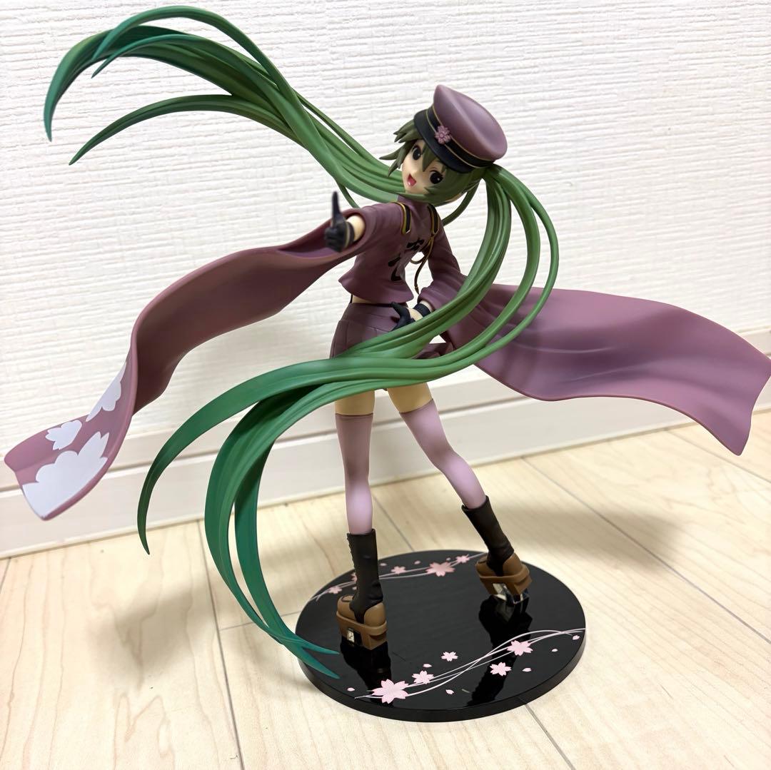 ボーカロイドフィギュア3体セット