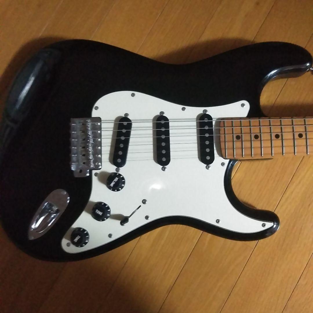 fender japan フェンダージャパン ストラトキャスター