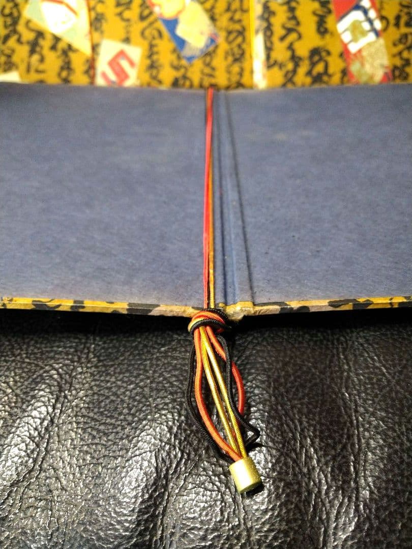 ♥春の新メーニューに【高級・金彩まとい文字柄・メニューブック】♦8冊