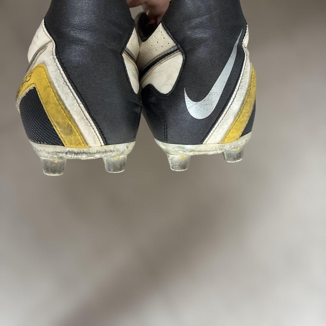 ナイキ ティエンポリゲラ3 26.0cm