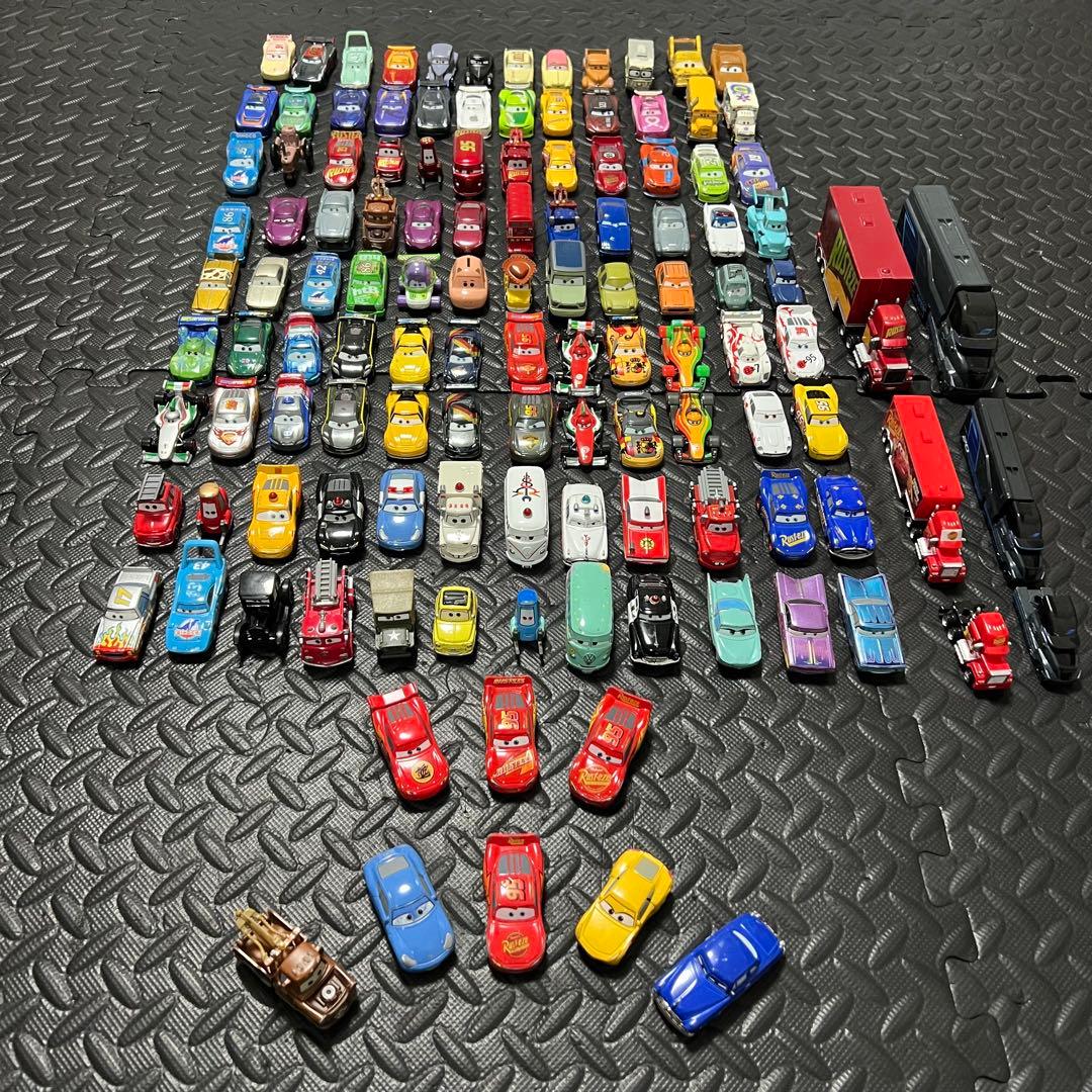 トミカカーズ、マテル社、周辺グッズ