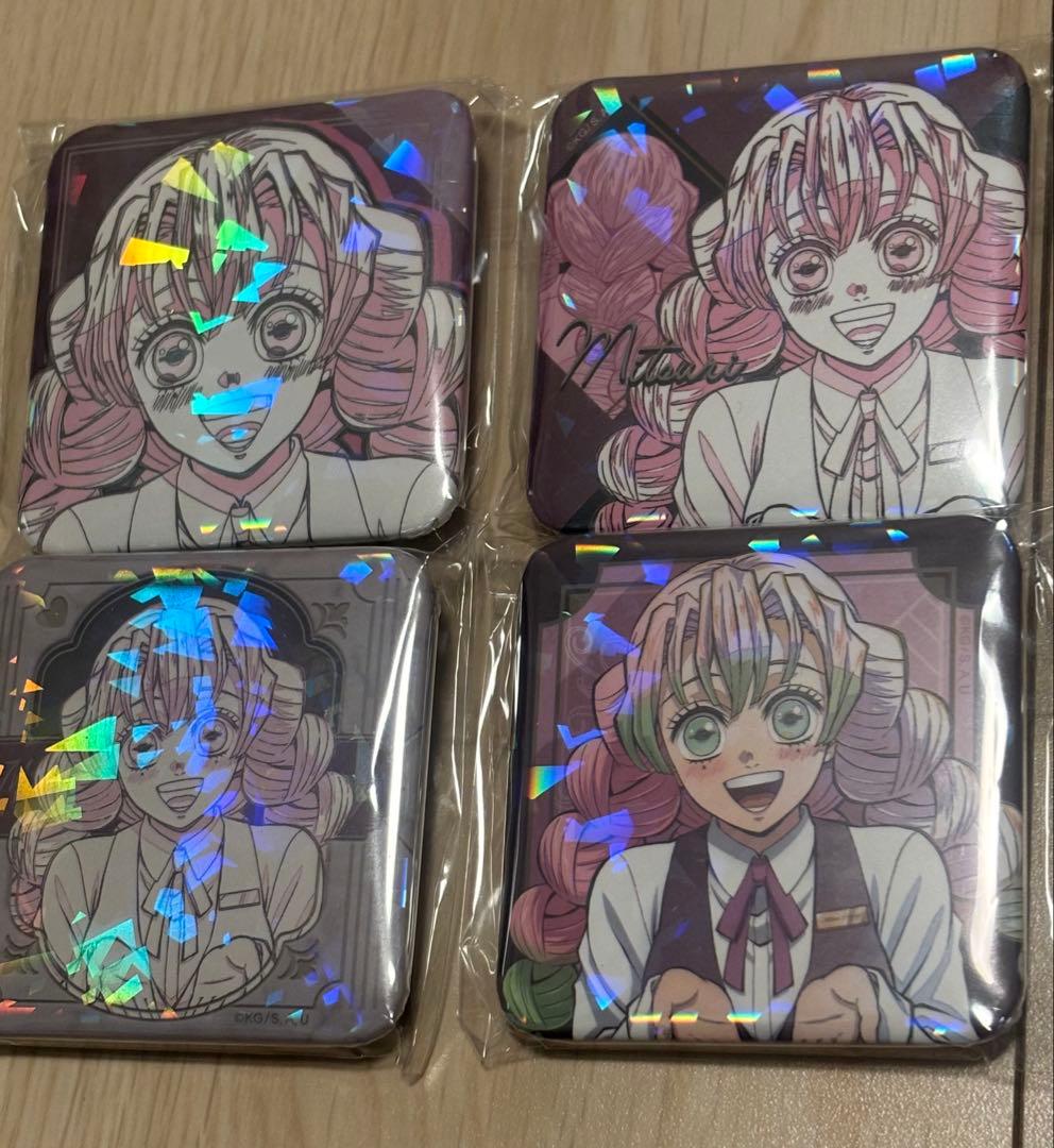 甘露寺蜜璃　モクテルバー　ロト　缶バッジ　コンプリートセット