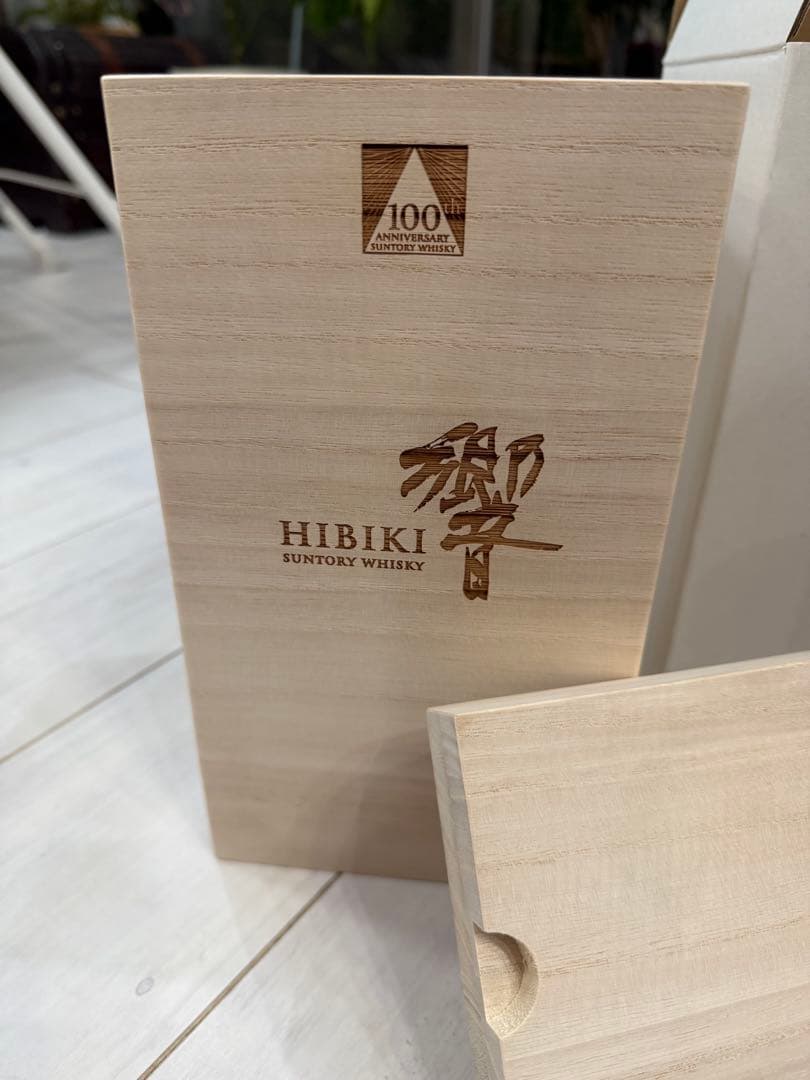 HIBIKI 100周年記念ウイスキー 700ml