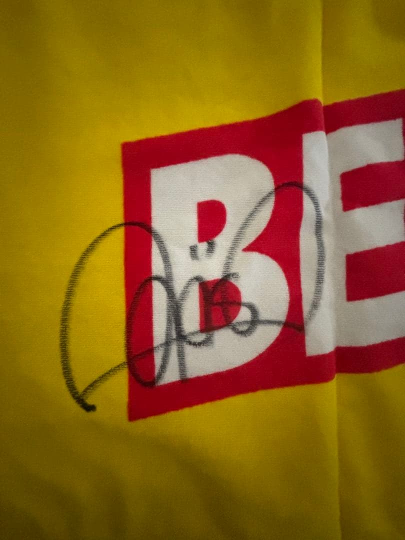 BERRY GOODMAN メンバーサイン入りタオル