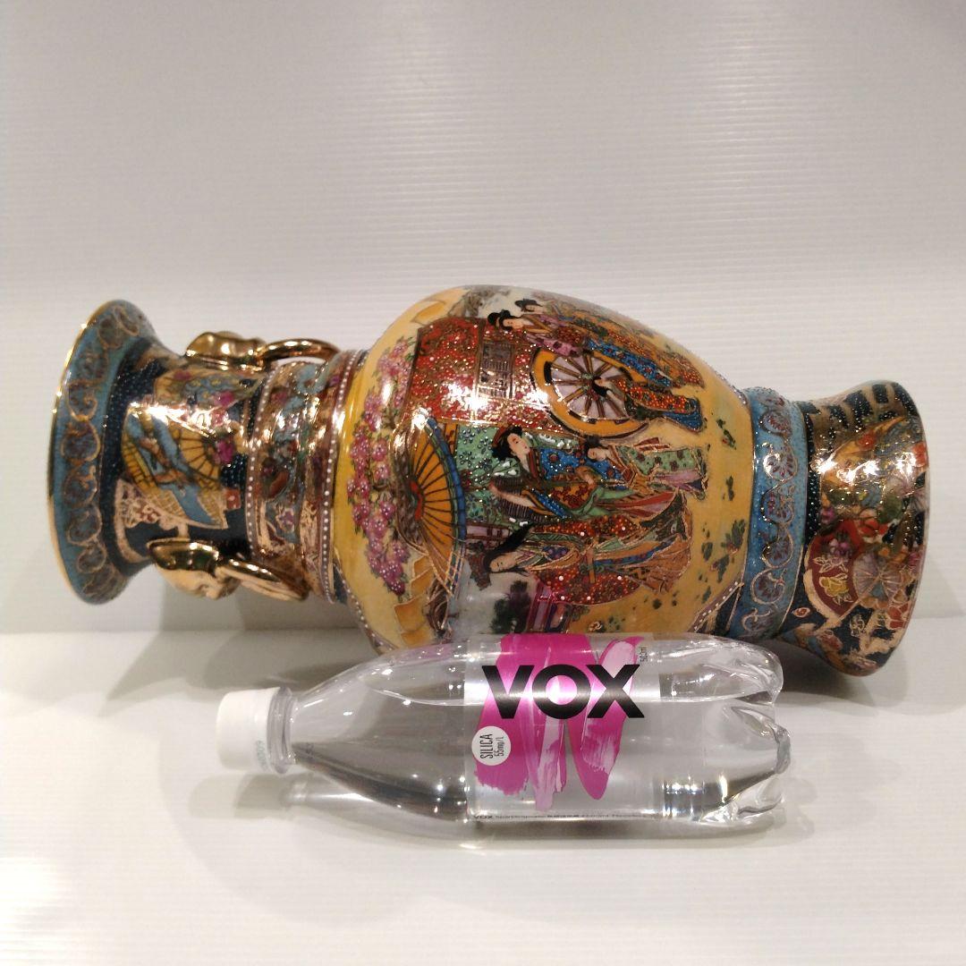 薩摩焼 金襴手 金彩 色絵 色錦 豪華絢爛 武者図 美人画 飾り壺 古美術 花器