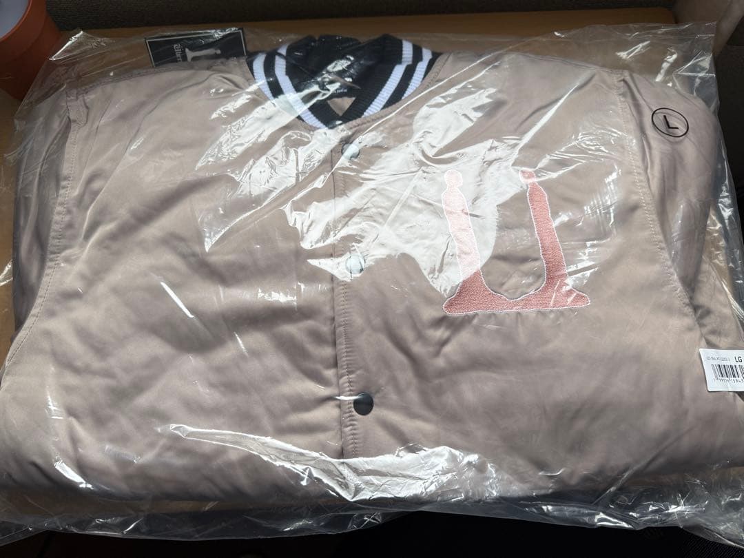 新品未開封 G-DRAGON ubermensch ス カジャン L