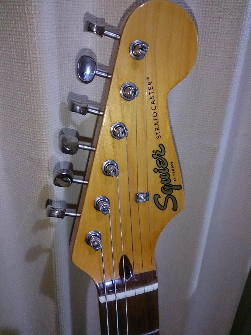 【美品】SQUIER Classic Vibe 60s Stratocaster