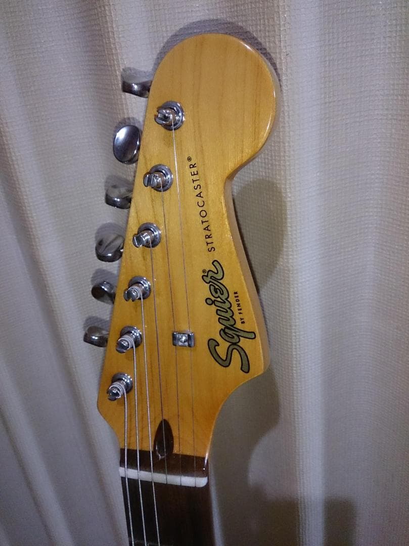 【美品】SQUIER Classic Vibe 60s Stratocaster