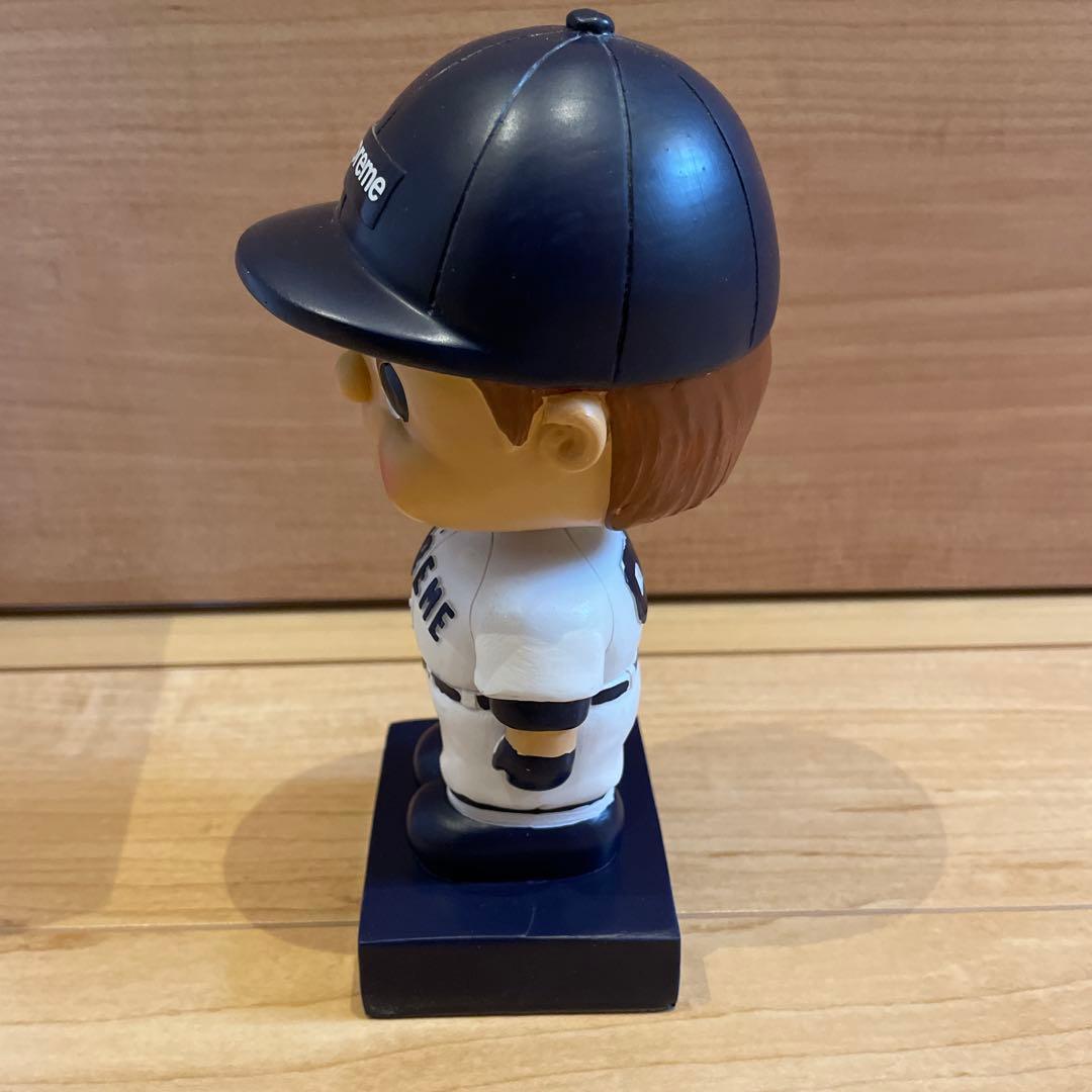 supreme Bobblehead シュプリーム ボブルヘッド ロゴステッカー