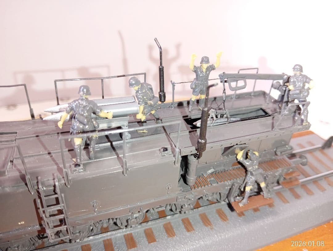 ドイツ列車砲 K5(E)レオポルド　展示台付き①