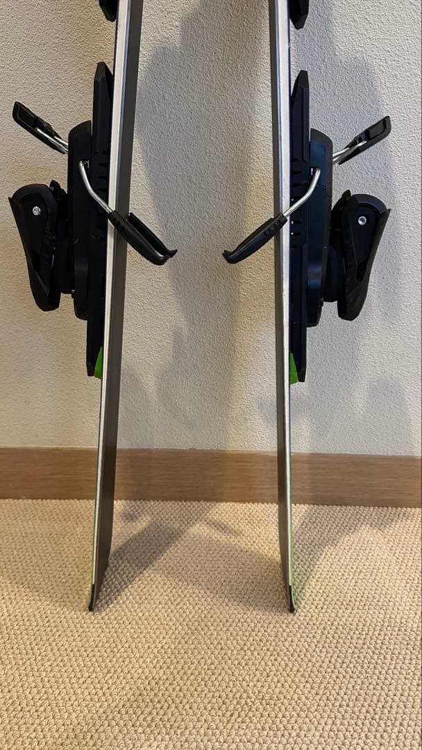 elan SLスキー板 RCX128 使用わずか