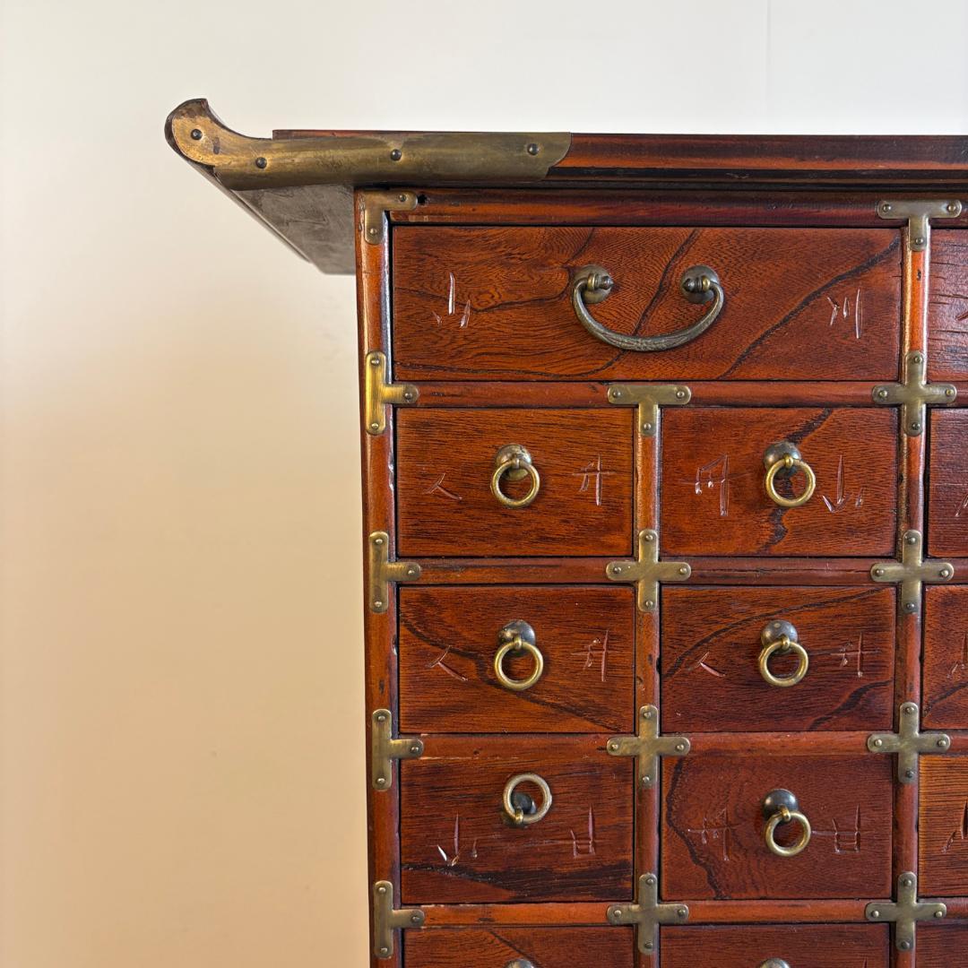 李朝　薬箪笥　薬屋のひとりごと