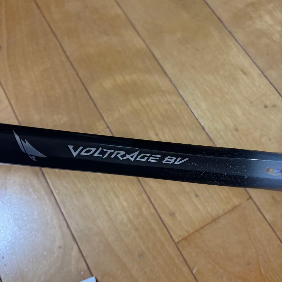 YONEX VOLTRAGE 8V テニスラケット（新品グリップ、ケース付き）
