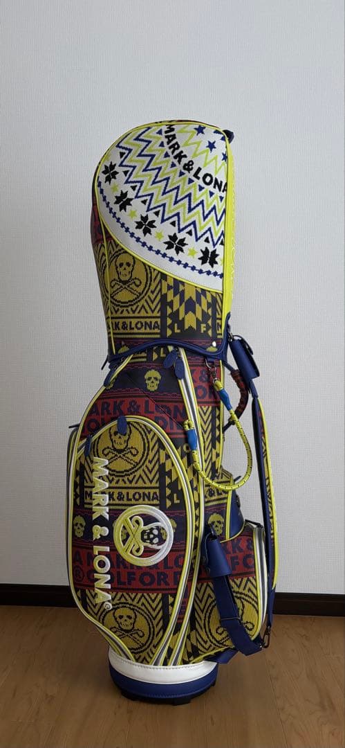 マークアンドロナ　キャディバッグ　ヘッドカバーセット