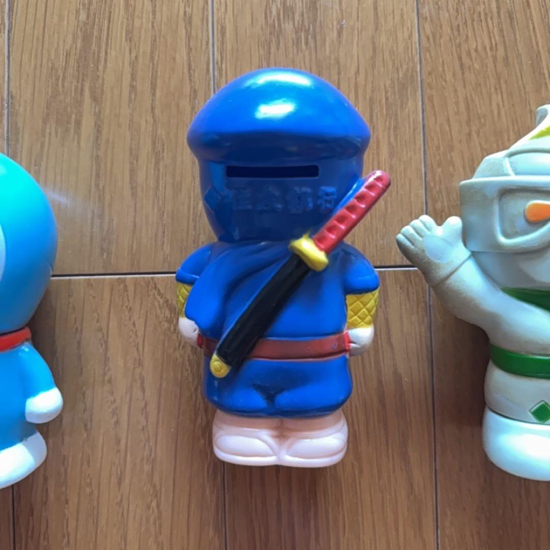 ミラーマン、ドラえもん、忍者ハットリくんのレトロ貯金箱4点セット