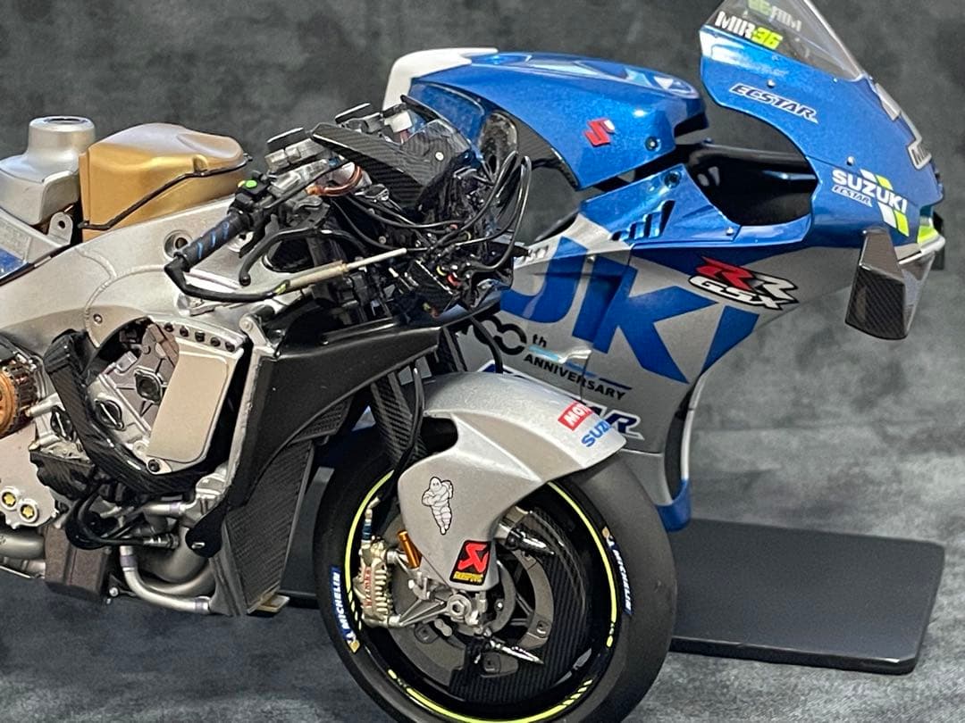 タミヤ1/12 TEAM SUZUKI ECSTAR GSX-RR'20