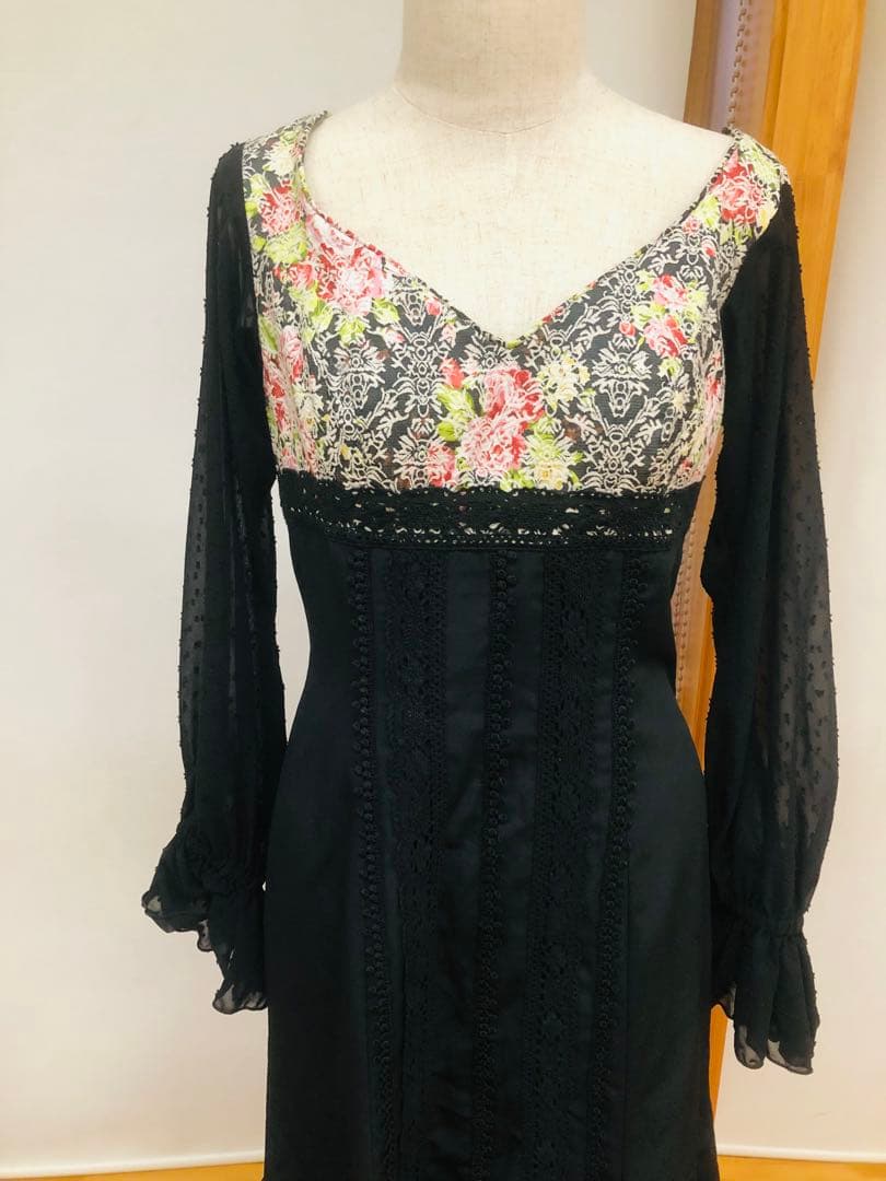 新品未使用✨フラメンコ衣装　ワンピース　ソニアジョーンズ