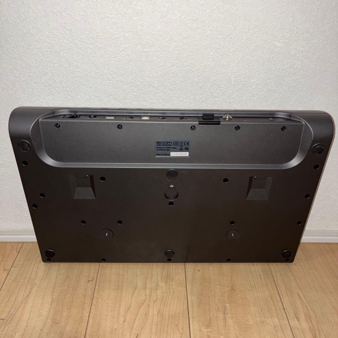 ZOOM L-12 デジタルミキサー ズーム　live TRAK