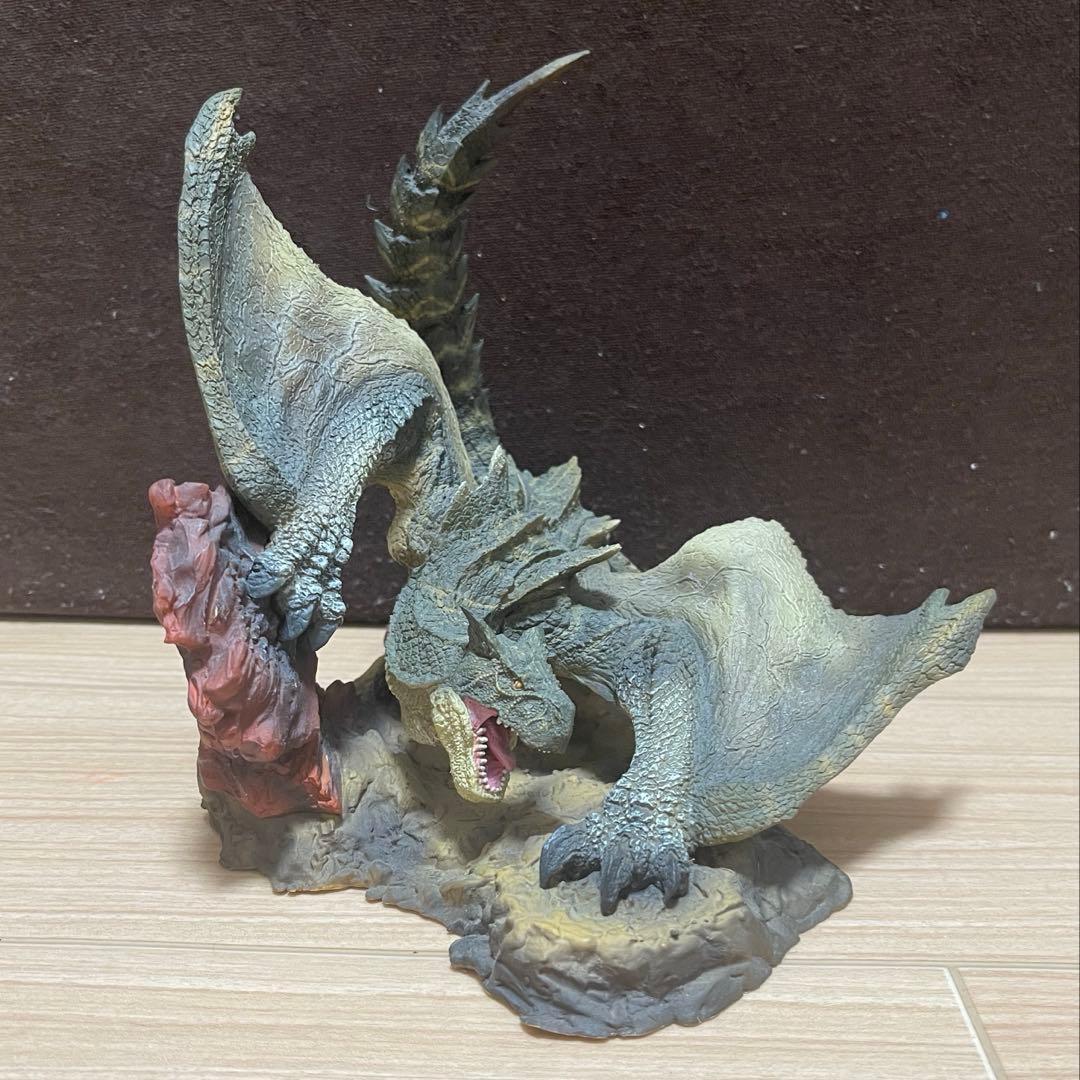 モンスターハンター モンハン クリエイターズ フィギュア ティガレックス 亜種