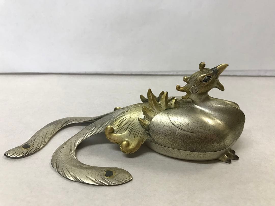 鋳銅:鳳凰置物(川和暁雲作)