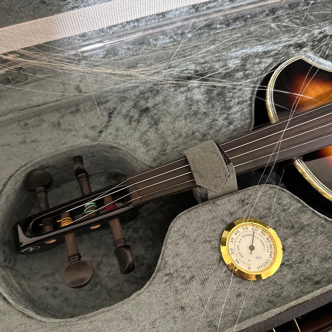 レア Fender FV-3 エレキバイオリン 専用ケース等 付属品多数 弦楽器