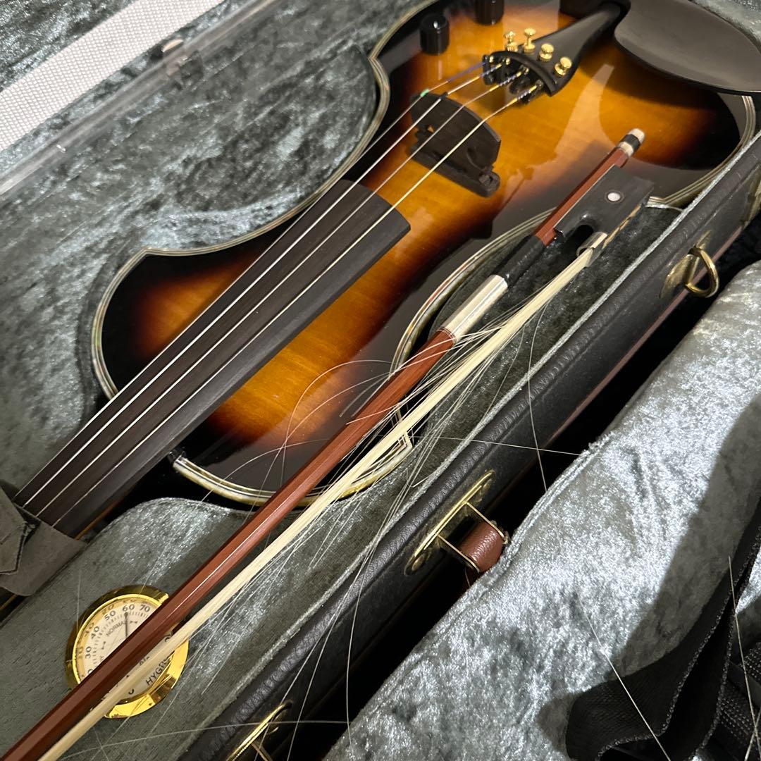 レア Fender FV-3 エレキバイオリン 専用ケース等 付属品多数 弦楽器