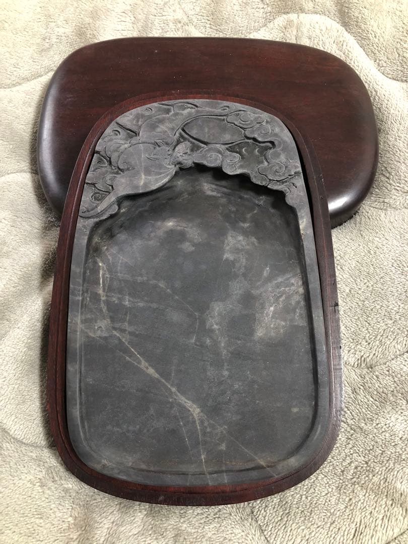 Tohun Kobayashi樣尃用