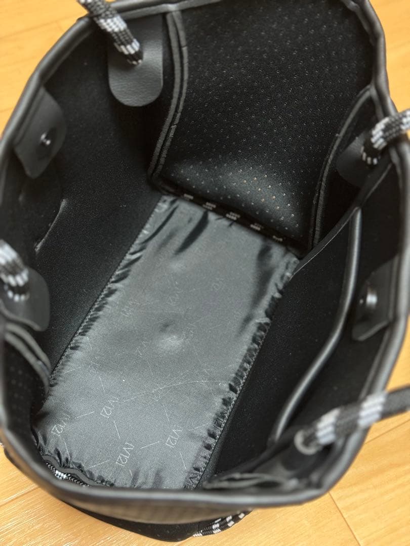 ゴルフバッグ・キャディバッグ V12golf / SSS CART BAG